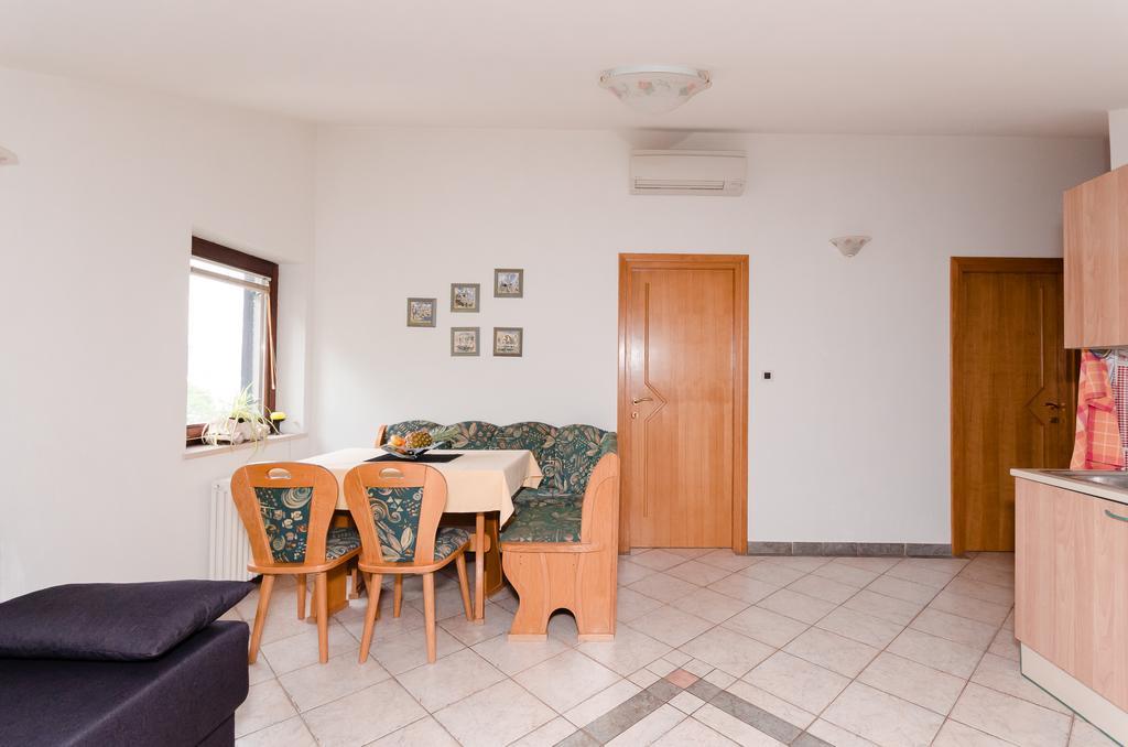 Apartments Milan Medveja Eksteriør billede